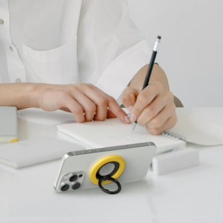 Spigen Nano Pop MagSafe Phone Ring - Magnetyczny uchwyt na palec z funkcją podstawki (Coconut Beige)