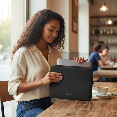 Tucano Colore2 - Pokrowiec MacBook Pro 15” / Laptop 14” / 13” (czarny)