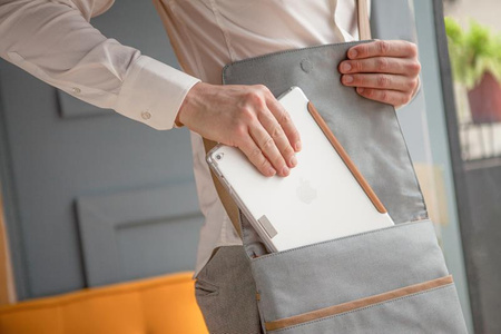 Moshi Aerio Lite - Torba iPad Pro 9.7"/ iPad Air 2 / MacBook 12" (Sky Blue)