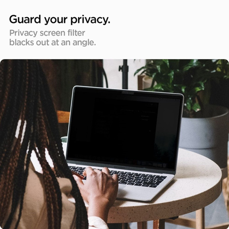 Spigen SafeView Privacy - Folia prywatyzująca do MacBook Air 13.6" M4 (2025) / M3 (2024) / M2 (2022)