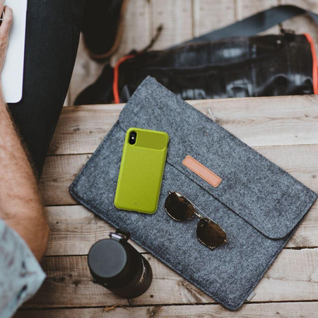 Caseology Vault Case - Etui iPhone Xs Max (Black)