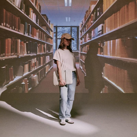 Incase Crosstown Sleeve with Woolenex - Pokrowiec z kieszenią MacBook Pro 16" (M4/M3/M2/M1/2024-2021) (Limestone)