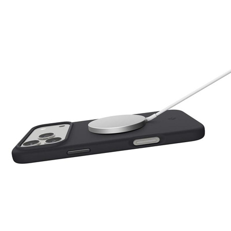 Spigen Silicone Fit Mag MagSafe - Etui do iPhone 17 Pro Max (Black)