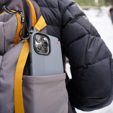 Speck Presidio2 Grip - Antypoślizgowe etui iPhone 13 (Graphite Grey/Black)